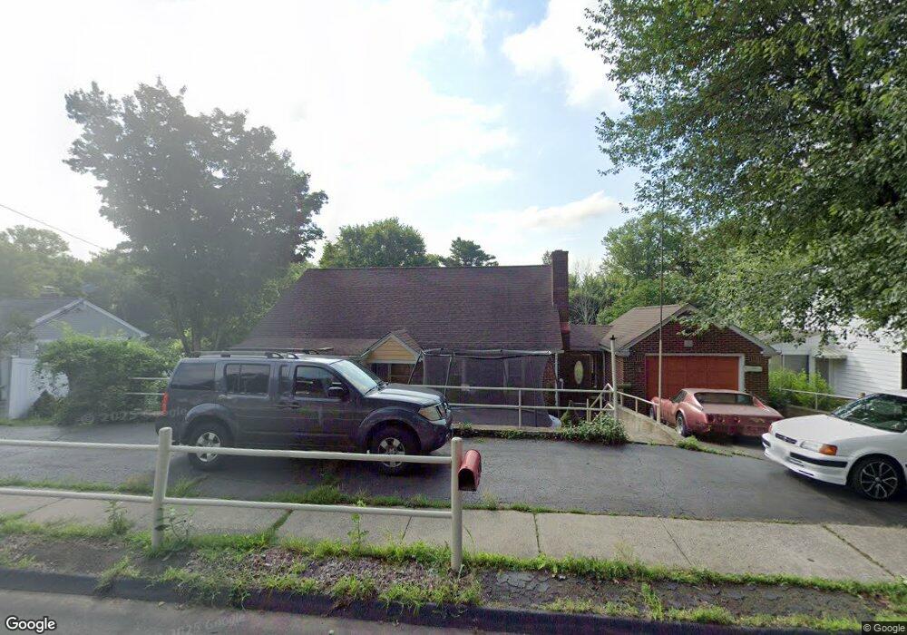 422 S Elm St, Wallingford, CT 06492 - photo 1