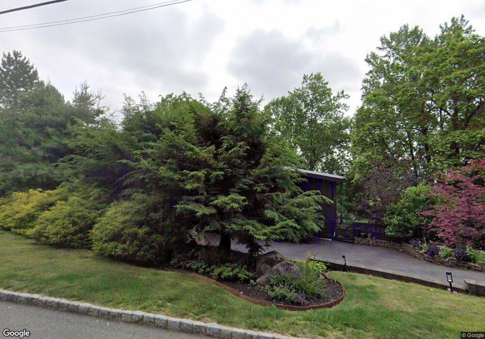 27 Mountain Dr, West Orange, NJ 07052 - photo 1