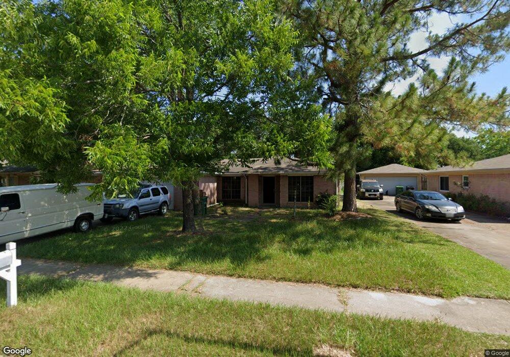 950 W Bertrand St, Houston, TX 77088 - photo 1