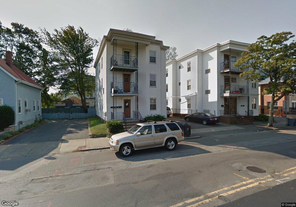 22 Lewis St unit 3, Lynn, MA 01902 - photo 1