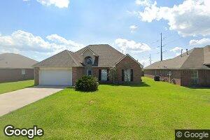 5359 Faulkner Dr, Darrow, LA 70725