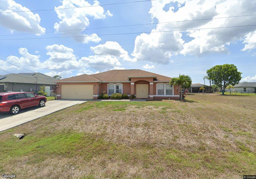 2024 NE 6th Place, Cape Coral, FL 33909 - photo 1