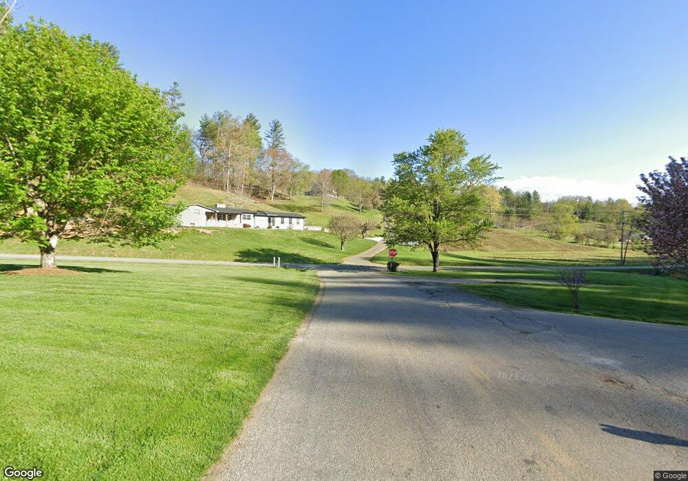 000 John Henry Rd, Burnsville, NC 28714 - photo 1