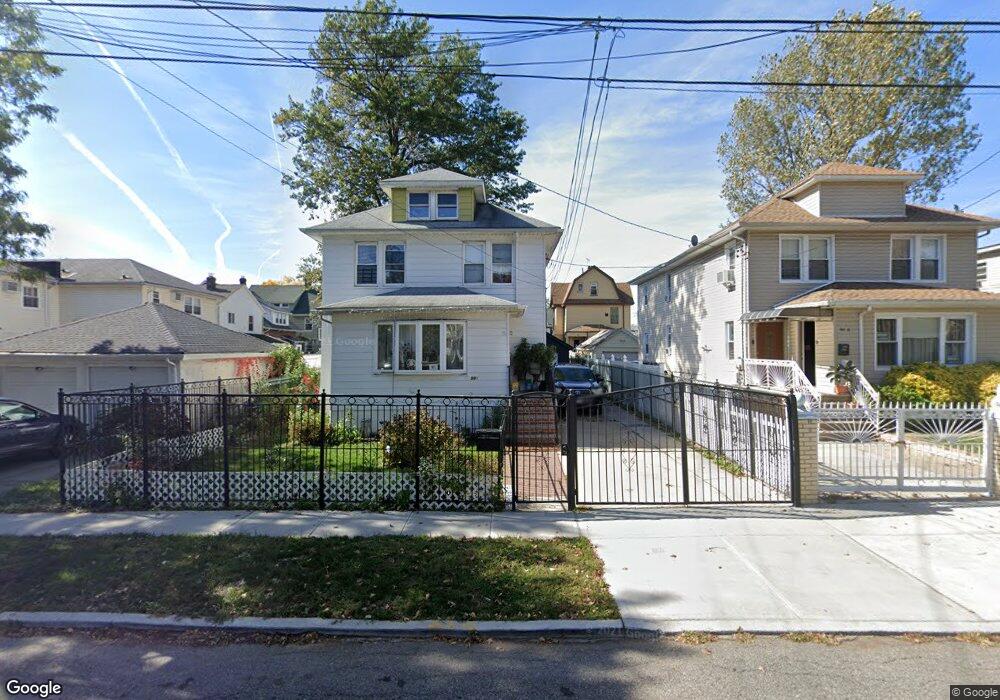 195-20 199 St, Queens, NY 11423 - photo 1