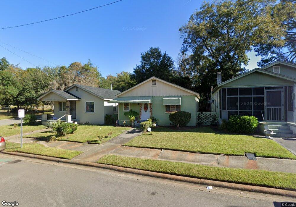 1030 W 39th St, Savannah, GA 31415 - photo 1
