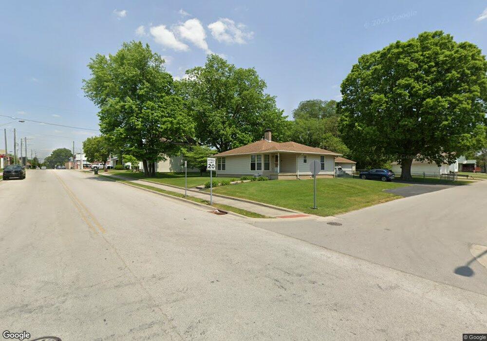 2 E Columbia St, Roachdale, IN 46172 - photo 1