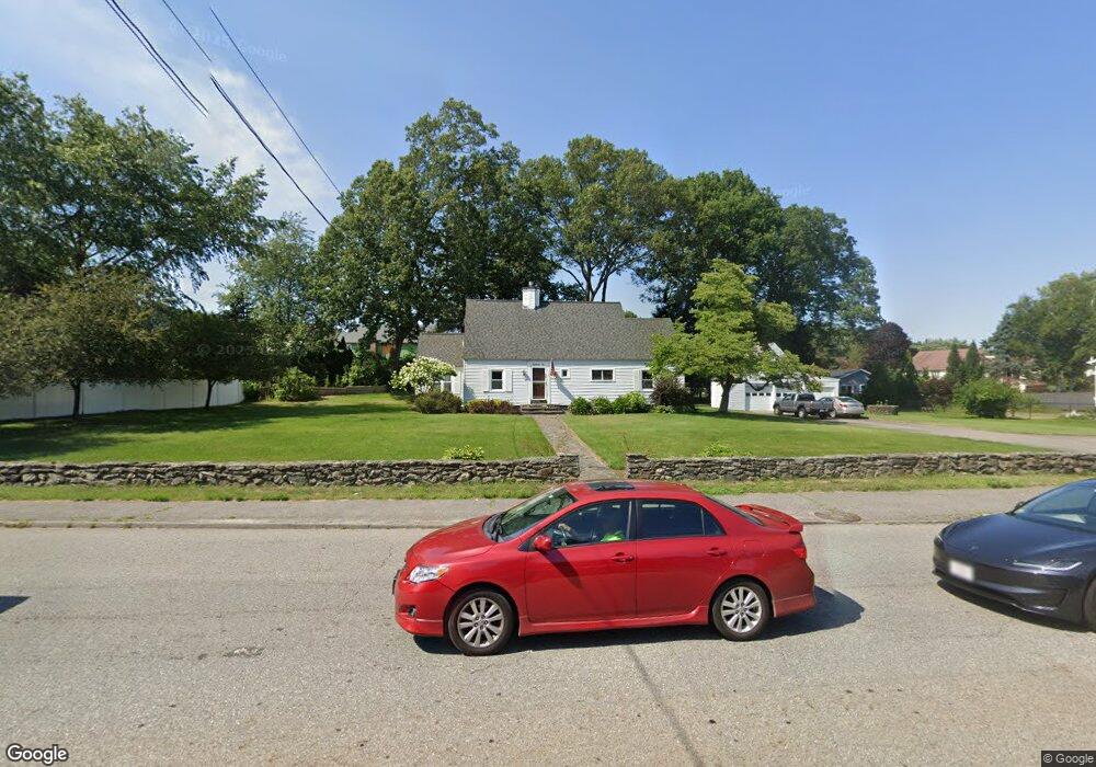 529 Sunderland Rd, Worcester, MA 01604 - photo 1