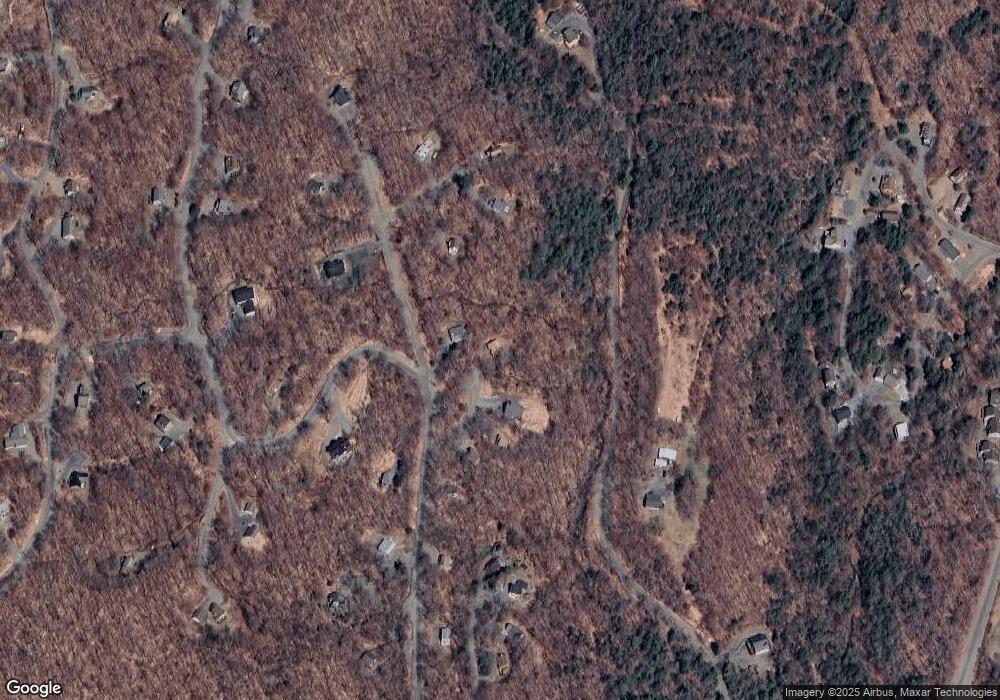 10 Woodchuck Ln, Wilmington, VT 05363 - photo 1