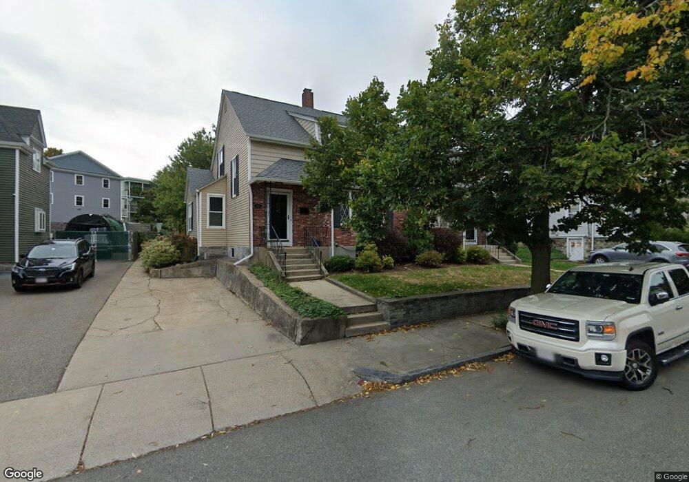 320 Crescent St unit 1, Waltham, MA 02453 - photo 1