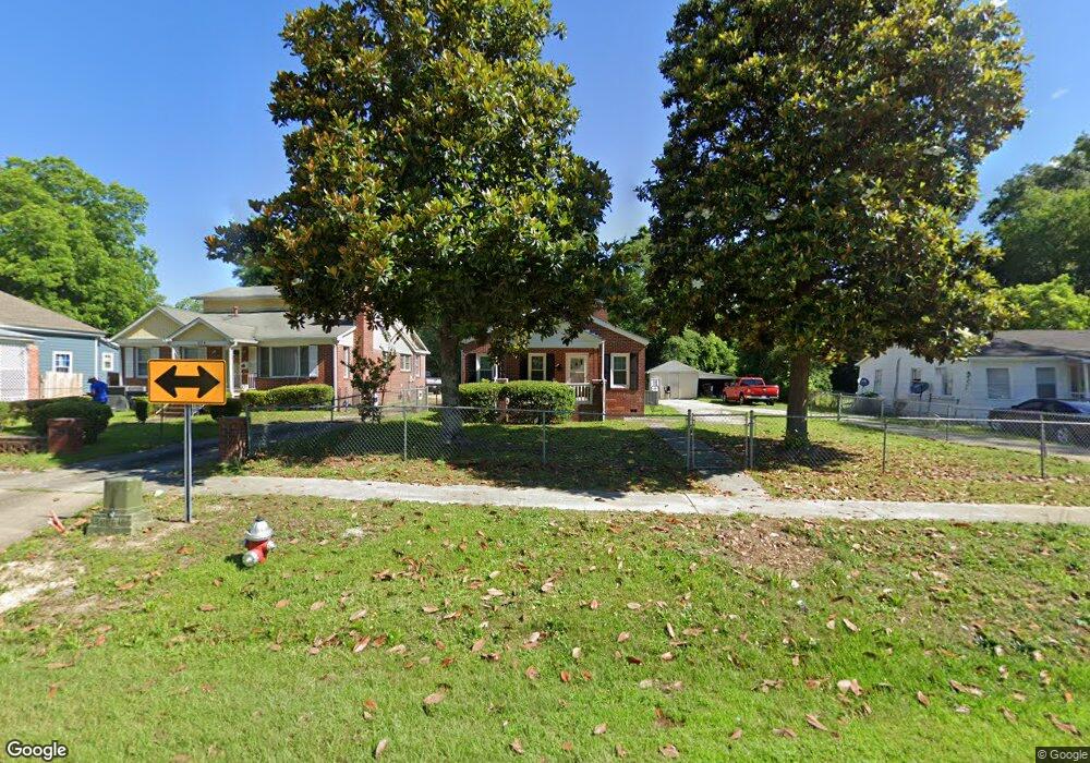 802 Chesnut St, Camden, SC 29020 - photo 1