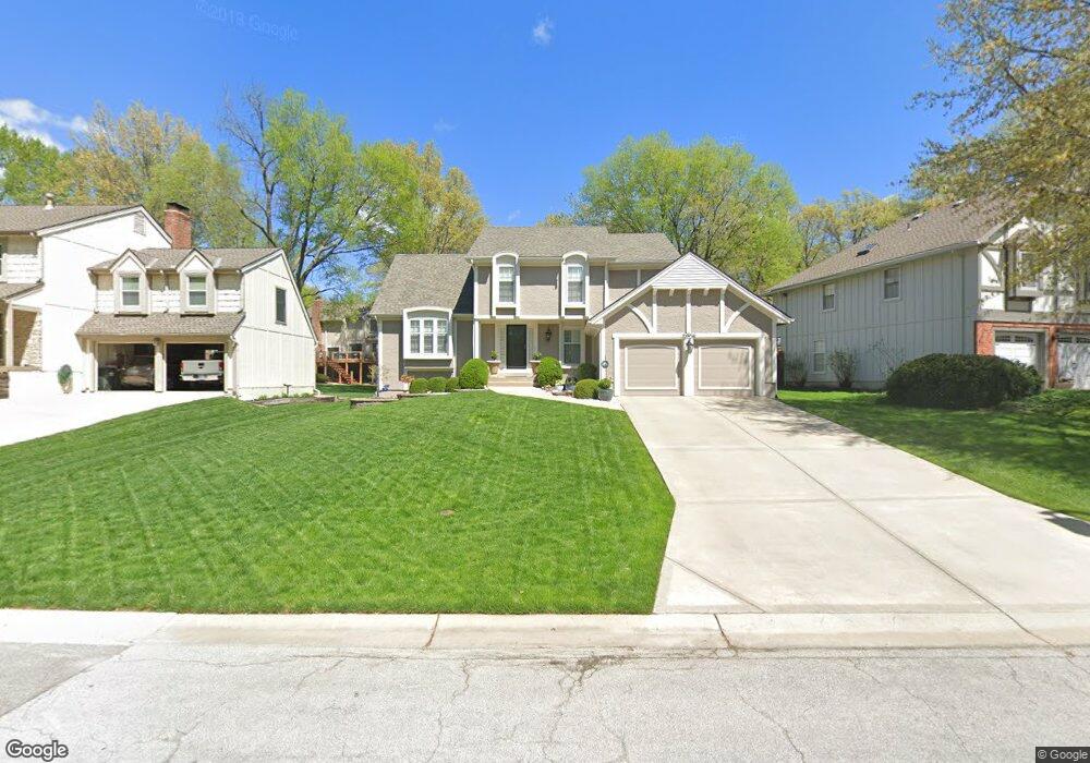 12806 W 82nd St, Lenexa, KS 66215 - photo 1