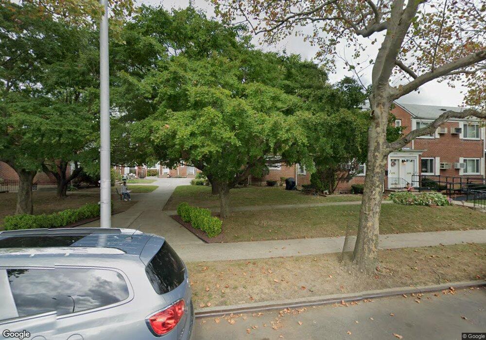 245-15B Union Turnpike unit A, Jamaica, NY 11426 - photo 1