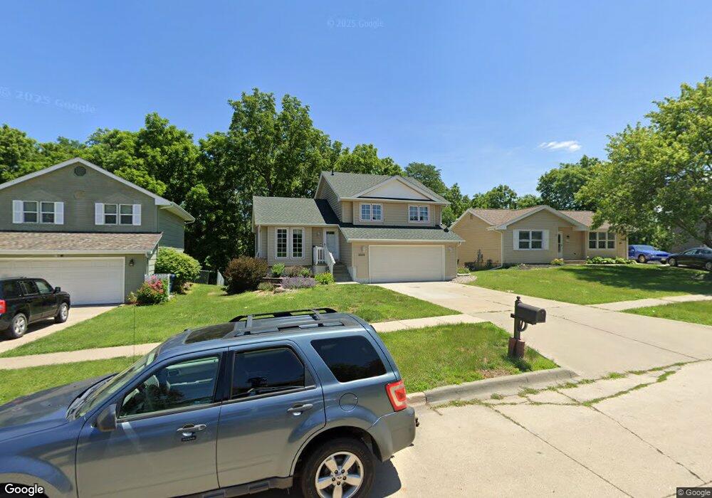 2232 Maish Ct, Des Moines, IA 50320 - photo 1