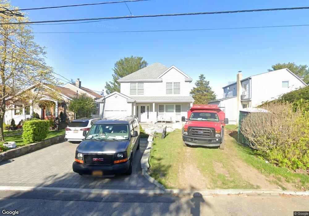 79 Windermere Dr, Yonkers, NY 10710 - photo 1