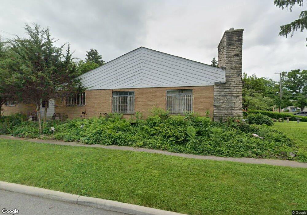 3960 N High St, Columbus, OH 43214 - photo 1