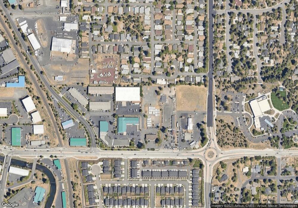 1330 SE Reed Market Rd, Bend, OR 97702 - photo 1