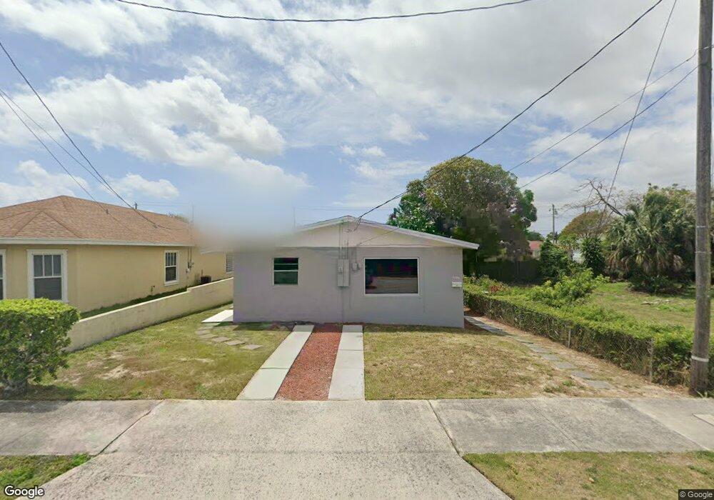 1026 23rd St, West Palm Beach, FL 33407 - photo 1
