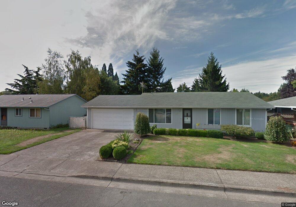 2284 C St, Hubbard, OR 97032 - photo 1