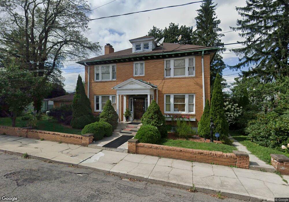 619 W 8th St, Hazleton, PA 18201 - photo 1