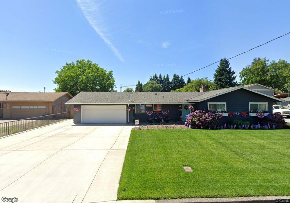 3234 17th Ave, Forest Grove, OR 97116 - photo 1
