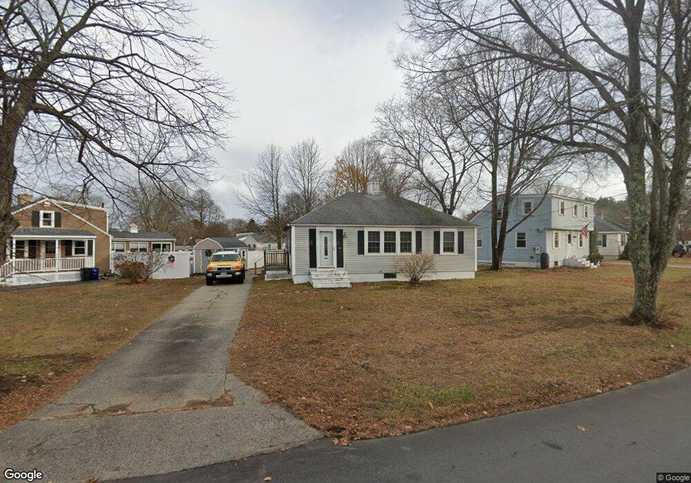 682 Colonial Dr, Portsmouth, NH 03801 - photo 1