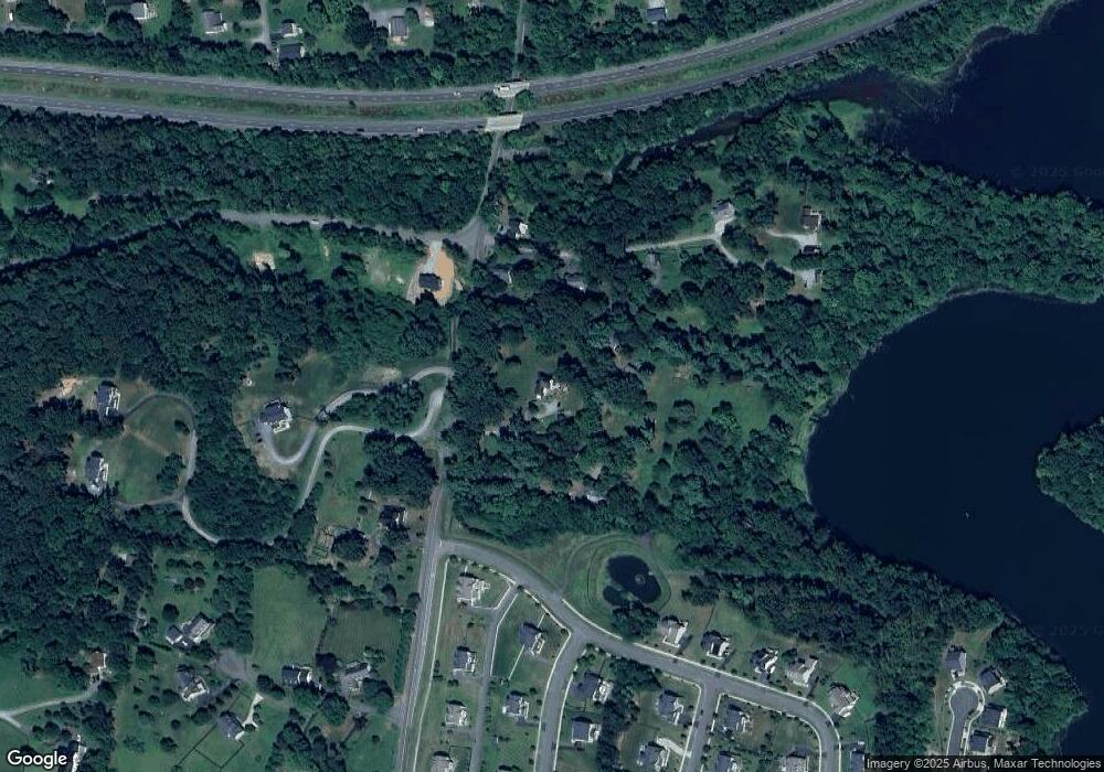 17732 Airmont Rd, Round Hill, VA 20141 - photo 1