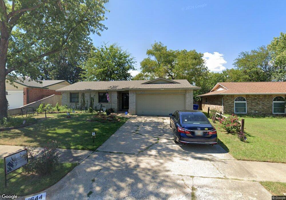 1644 S Walnut Ave, Broken Arrow, OK 74012 - photo 1