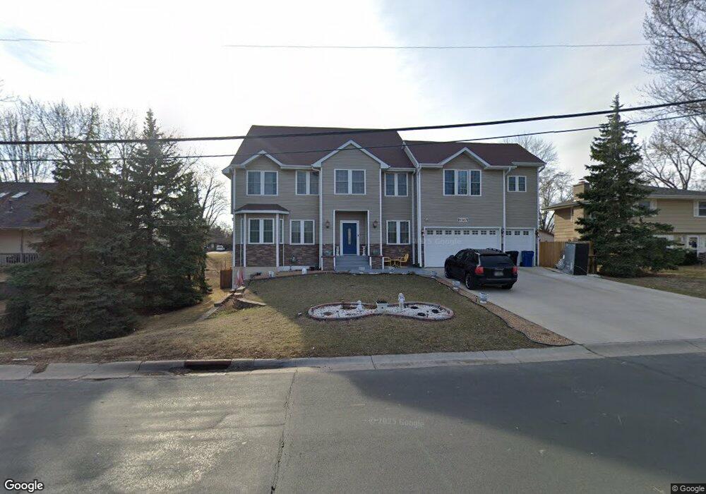 9367 Revere Ln N, Maple Grove, MN 55369 - photo 1