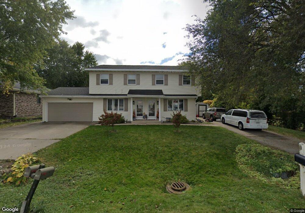 1386 W Hiawatha Dr, Appleton, WI 54914 - photo 1