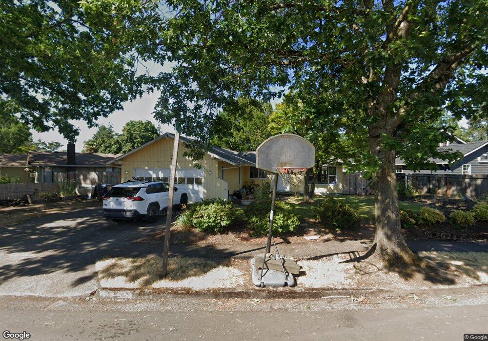 542 Panda Loop, Eugene, OR 97401 - photo 1