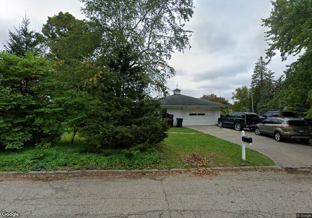 3233 S Cambridge Rd, Lansing, MI 48911 - photo 1