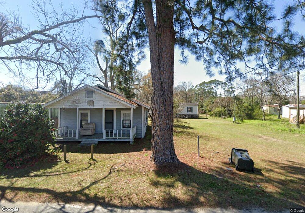 217 N Oak St, Adel, GA 31620 - photo 1