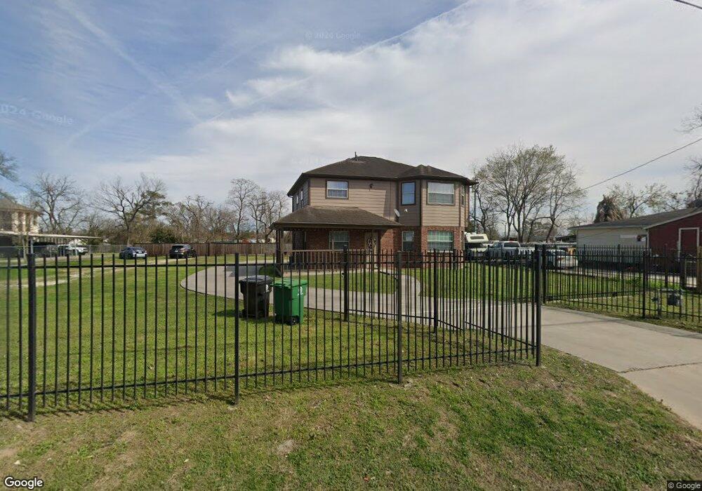 8622 E Hardy Rd, Houston, TX 77093 - photo 1