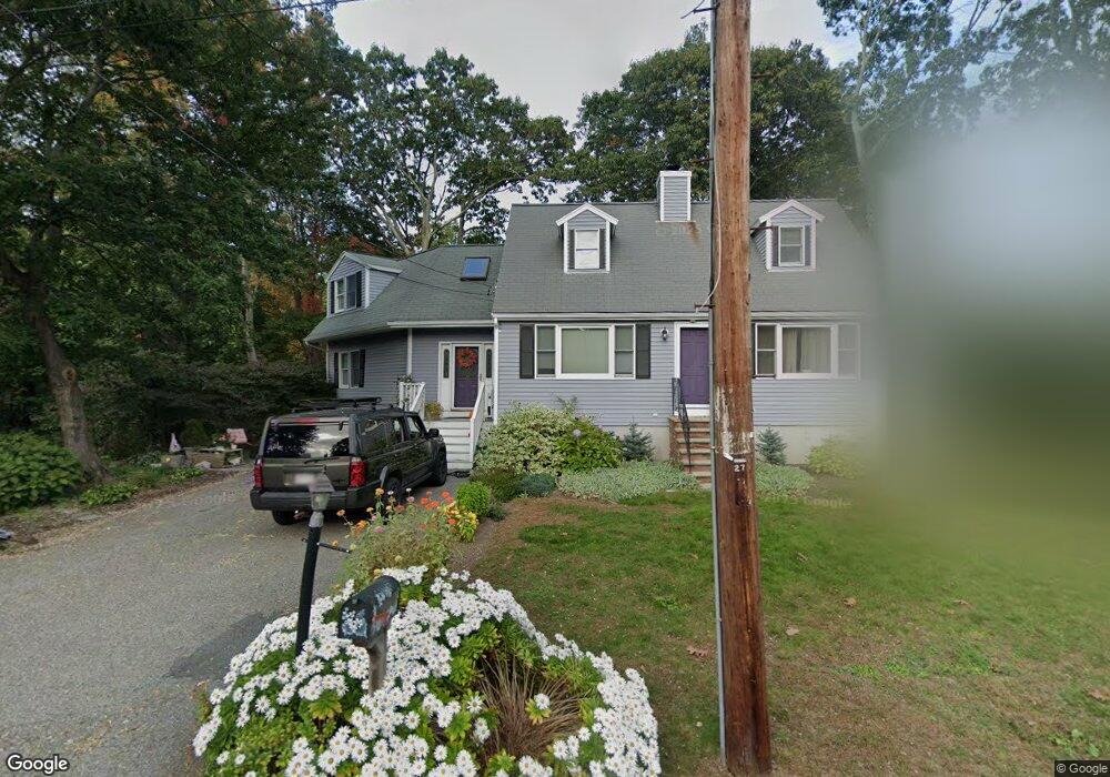 40 Nichols St, Swampscott, MA 01907 - photo 1