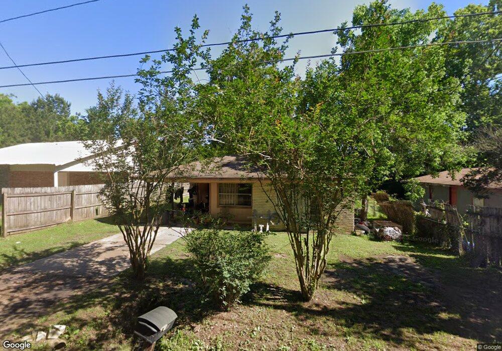 407 Smith St, Pineville, LA 71360 - photo 1