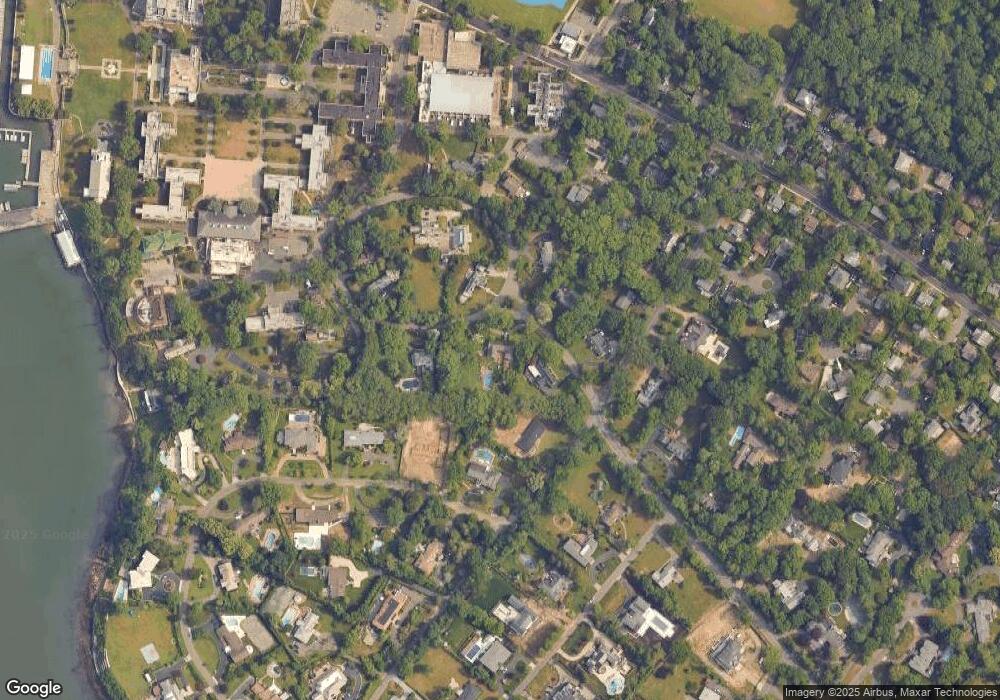 4 Grenwolde Dr, Great Neck, NY 11024 - photo 1