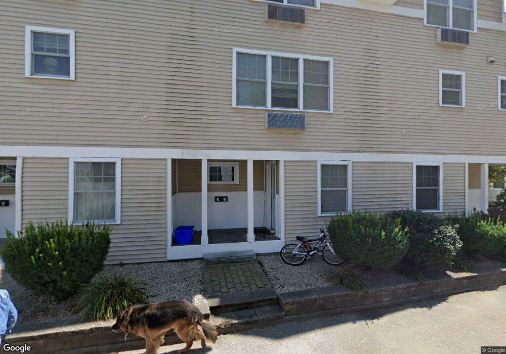 5 1/2 Spring St, Newmarket, NH 03857 - photo 1