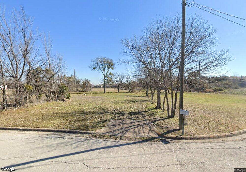 203 S Roe St, Fort Worth, TX 76108 - photo 1