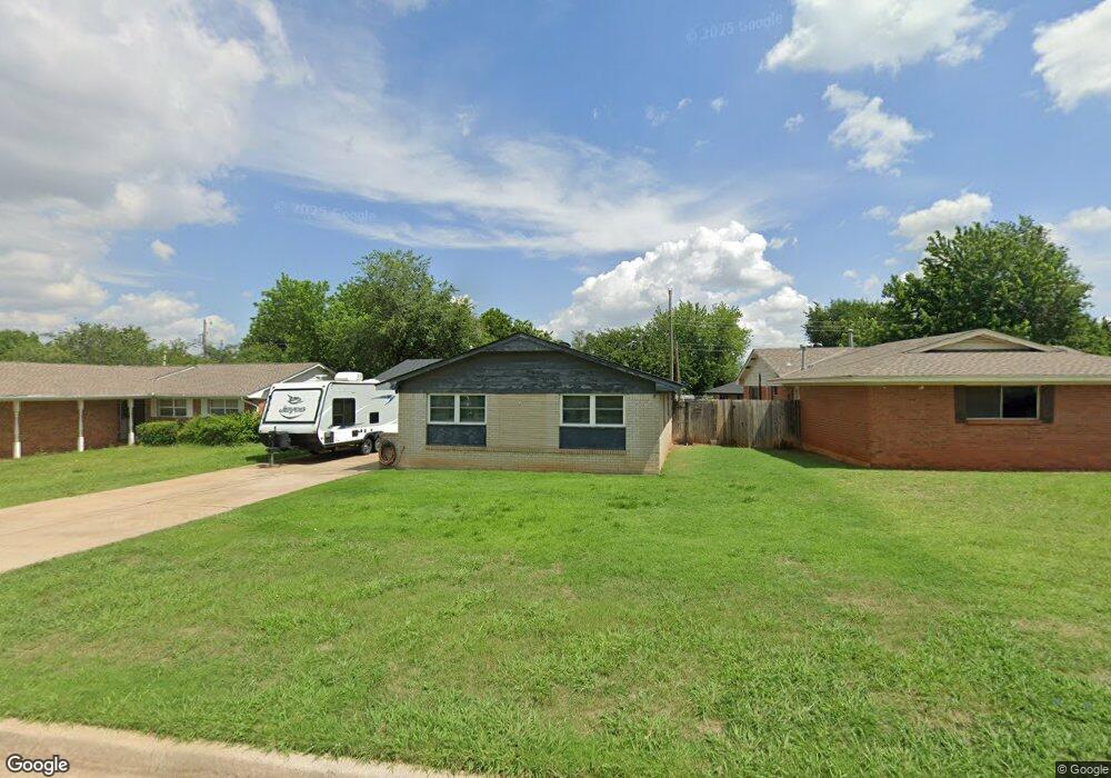 5709 NW 66th St, Warr Acres, OK 73132 - photo 1