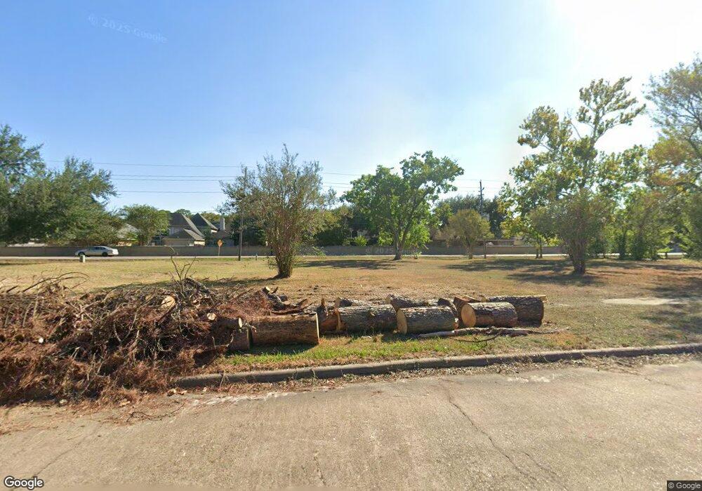 8023 Shady Arbor Ln, Houston, TX 77040 - photo 1