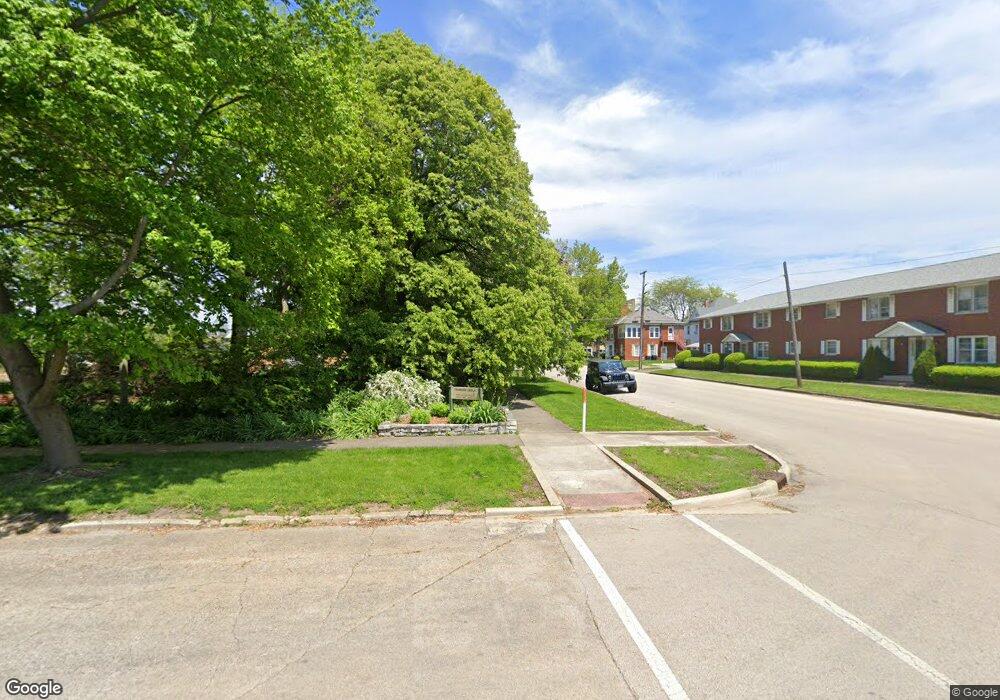 1712 Lafayette Ave, Mattoon, IL 61938 - photo 1