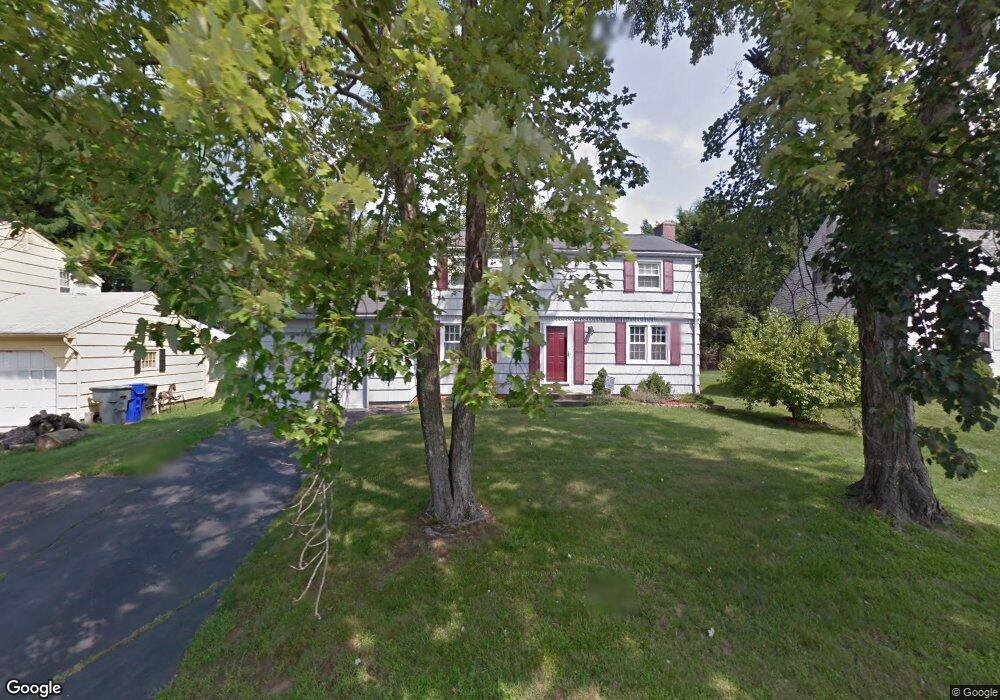 28 Mathewson Ave, Enfield, CT 06082 - photo 1