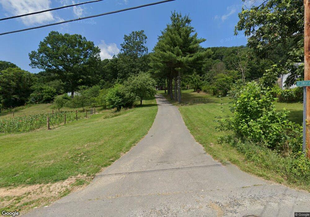 11101 Beckworth St NE, Cumberland, MD 21502 - photo 1