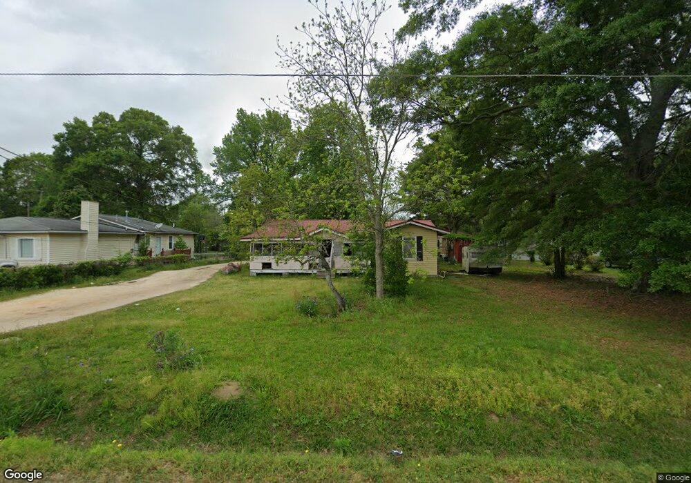 219 E 4th St, Atmore, AL 36502 - photo 1