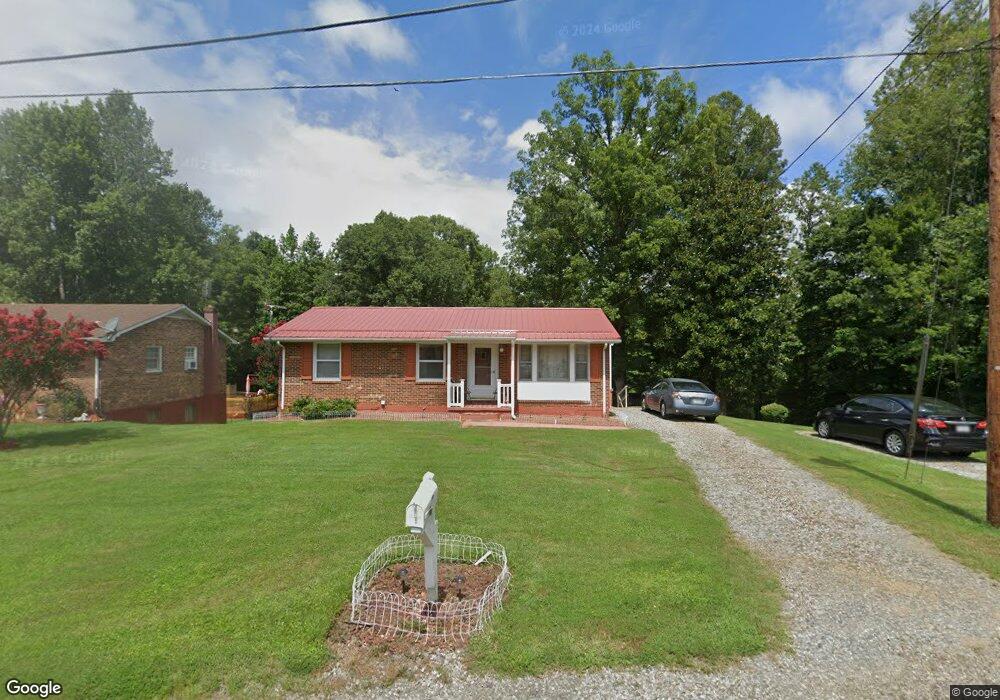 139 Wren Ct, Martinsville, VA 24112 - photo 1