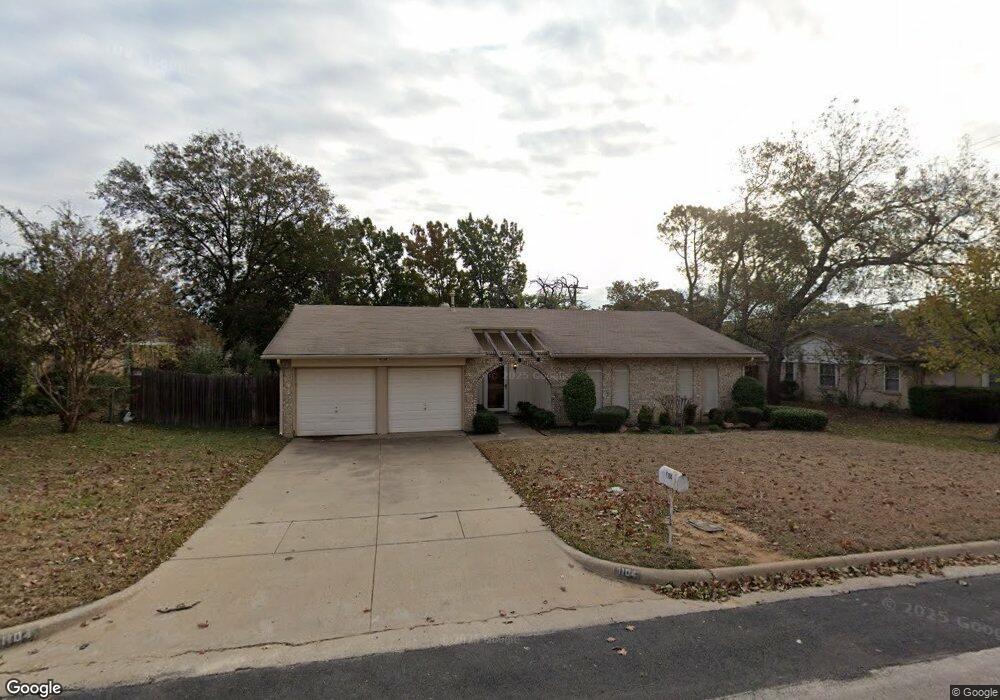 1104 Sherwood Dr, Bedford, TX 76022 - photo 1