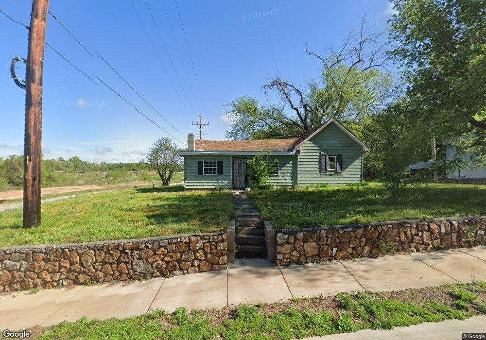 319 E Central St, Oronogo, MO 64855 - photo 1