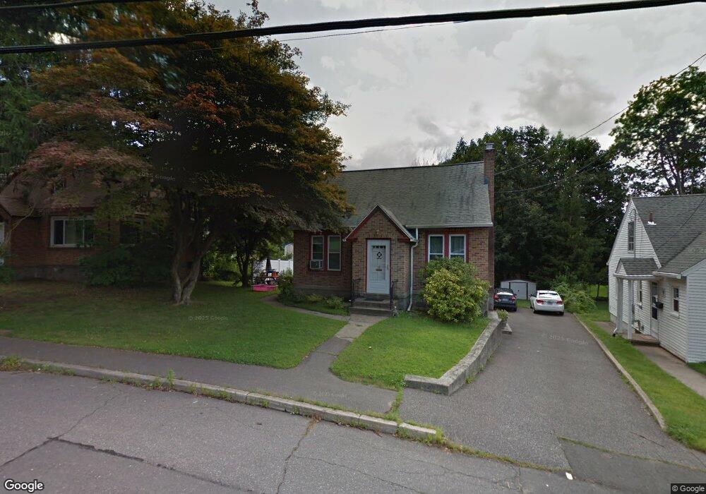 15 Spruce Dr, Naugatuck, CT 06770 - photo 1