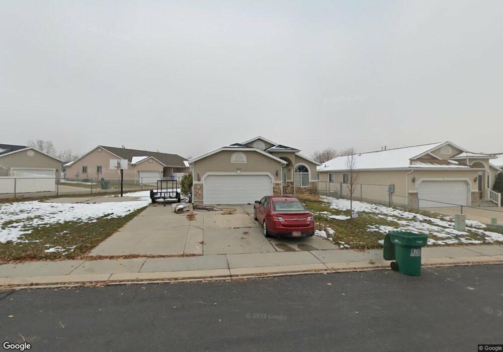 9760 N Ferguson Dr, Cedar Hills, UT 84062 - photo 1