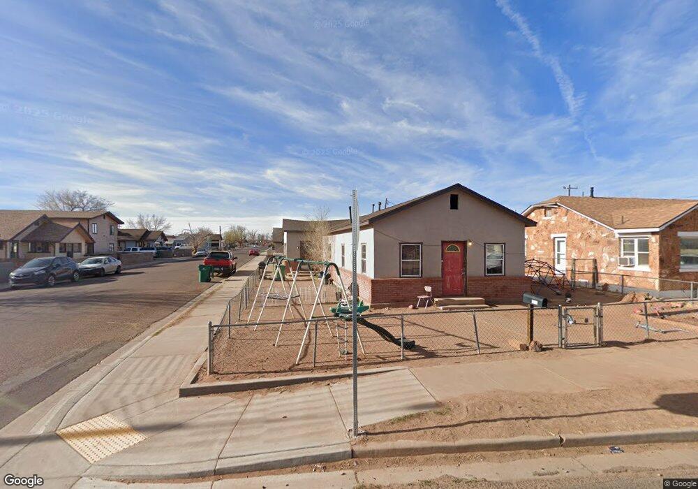 223 E Oak St unit A, Winslow, AZ 86047 - photo 1